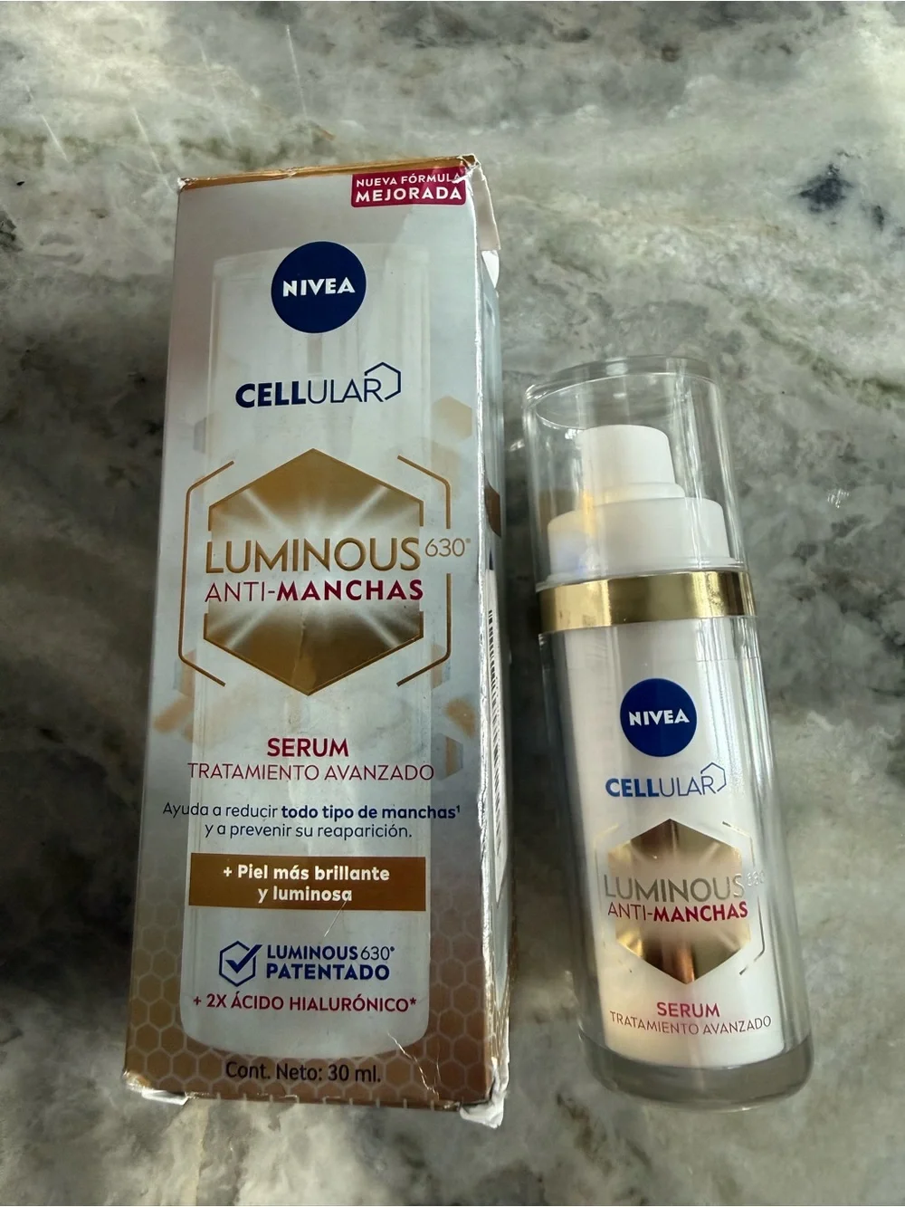 NIVEA CELLULAR Luminous Anti-Manchas Serum - White & Gold